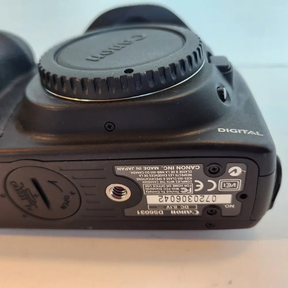 Canon EOS 10D 6.3MP Digital SLR Camera - Black (Body Only) Untested